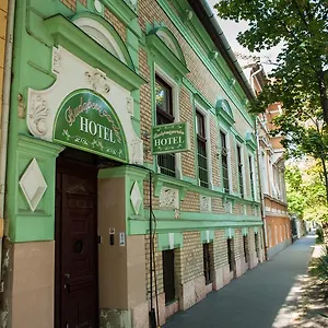 https://budapest-garden-hotel.inbudapesthotels.com